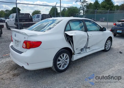 2010 Toyota Corolla S из США, поврежденный, VIN 1NXBU4EE2AZ349658